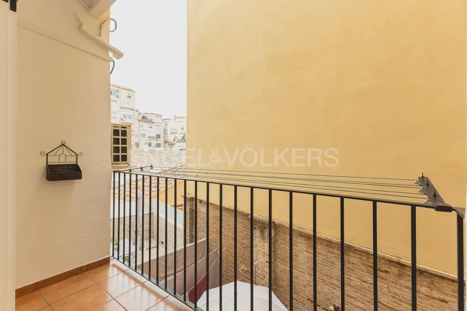 3 quarto Apartamento para arrendar em Valencia cidade - 2 200 € (Ref: 9948619)