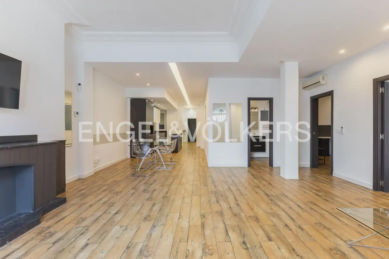 2 Zimmer Wohnung zu vermieten in Valencia Stadt - 2.500 € (Ref: 9948620)