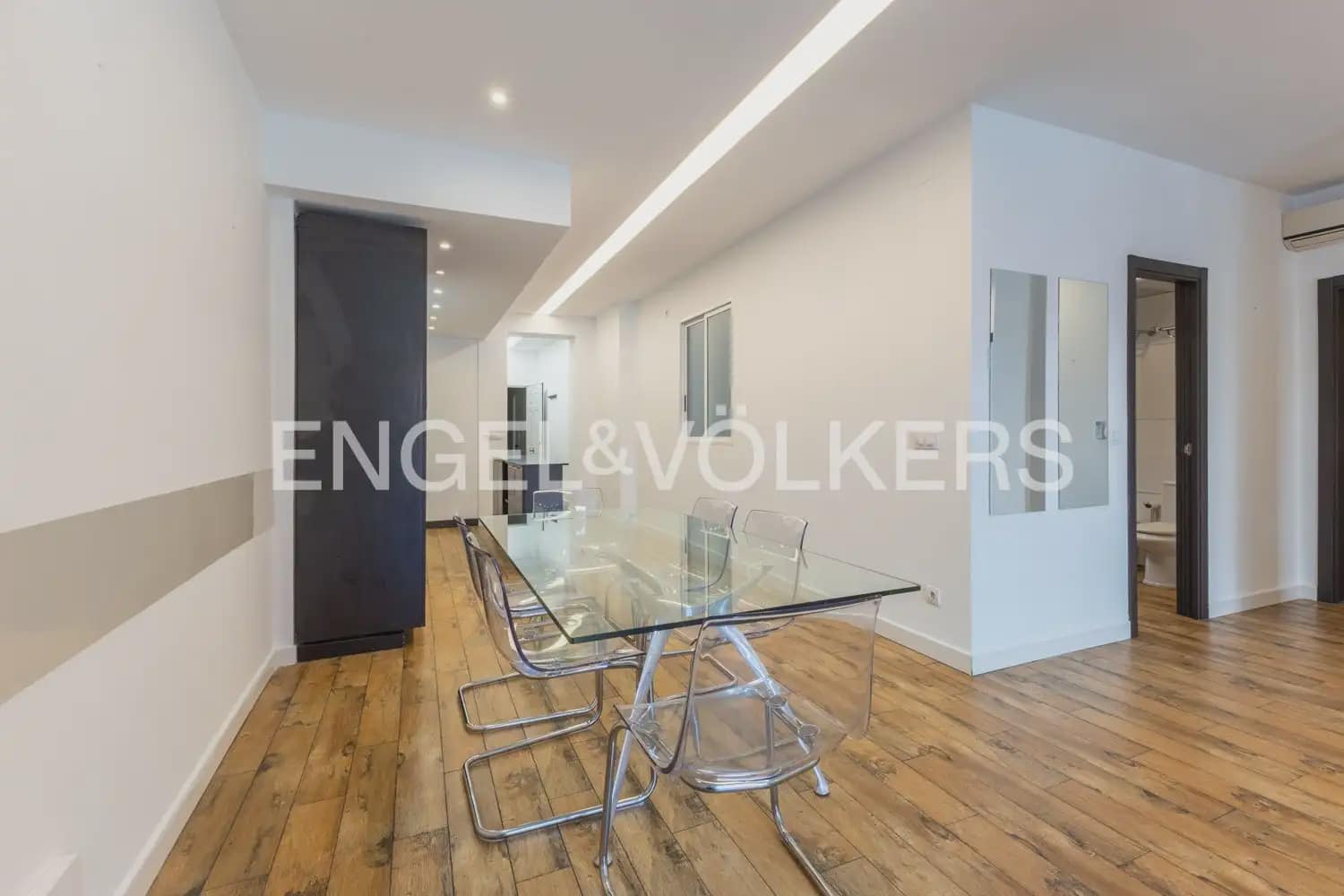 2 Zimmer Wohnung zu vermieten in Valencia Stadt - 2.500 € (Ref: 9948620)