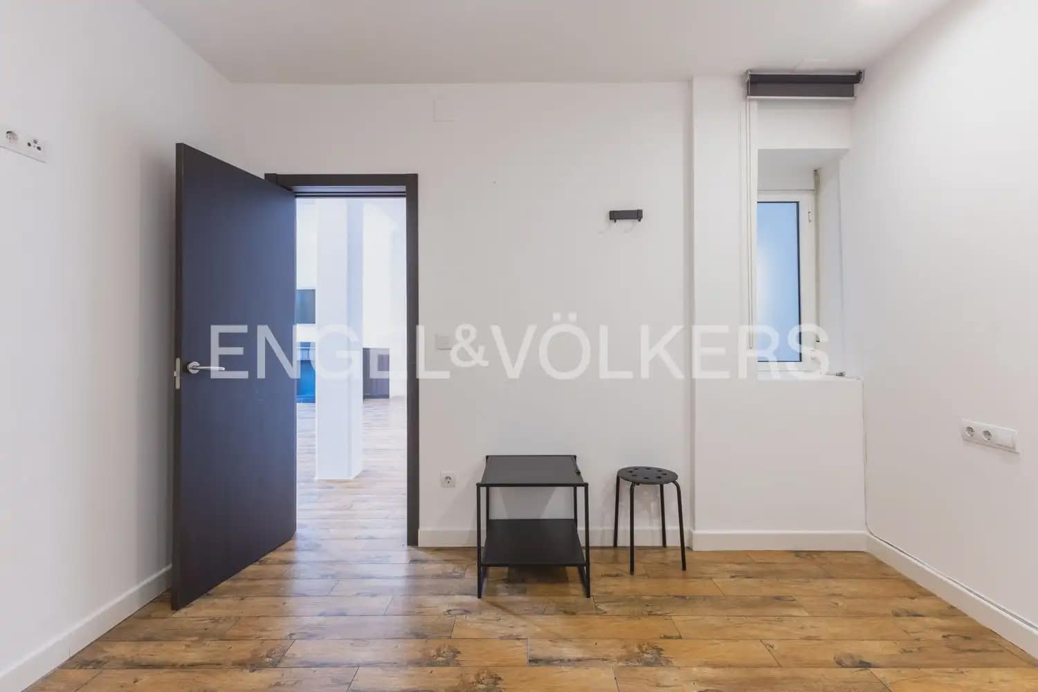 2 Zimmer Wohnung zu vermieten in Valencia Stadt - 2.500 € (Ref: 9948620)