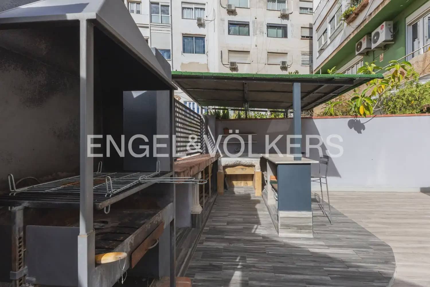 2 Zimmer Wohnung zu vermieten in Valencia Stadt - 2.500 € (Ref: 9948620)
