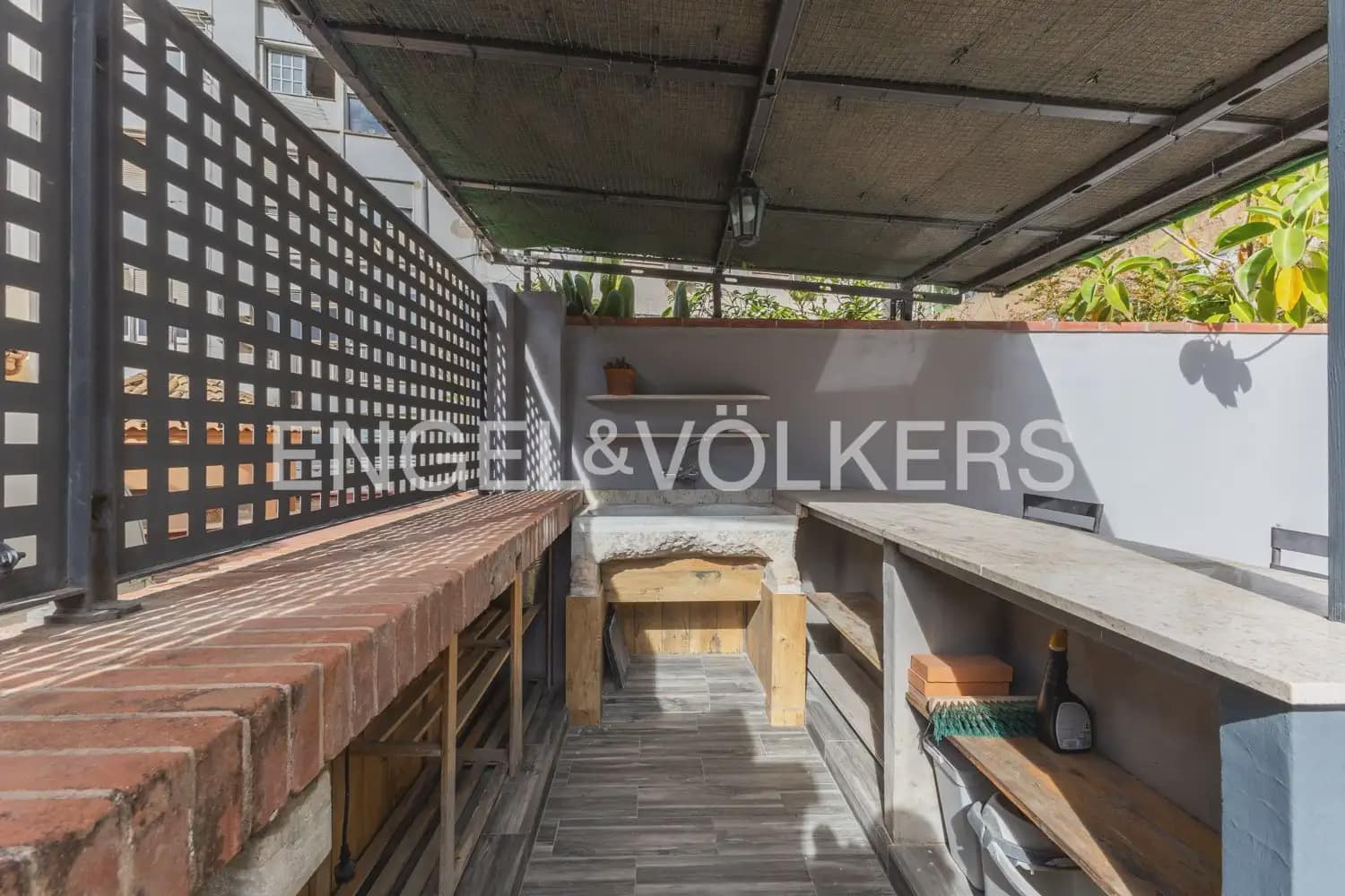 2 Zimmer Wohnung zu vermieten in Valencia Stadt - 2.500 € (Ref: 9948620)