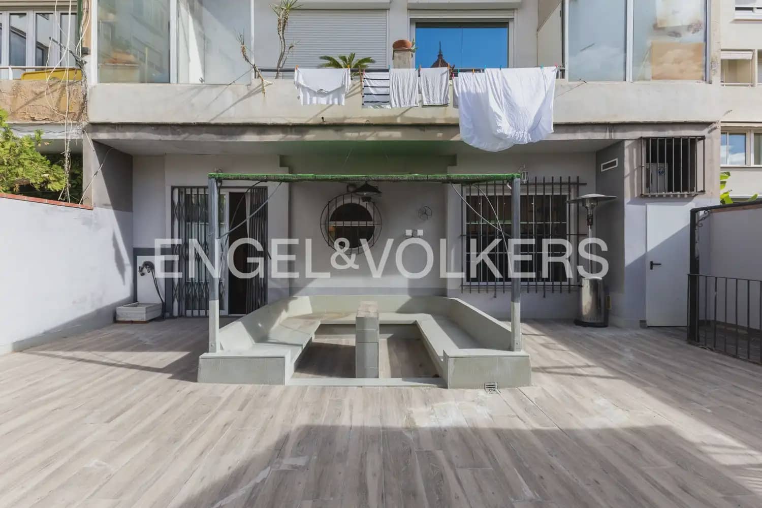 2 Zimmer Wohnung zu vermieten in Valencia Stadt - 2.500 € (Ref: 9948620)
