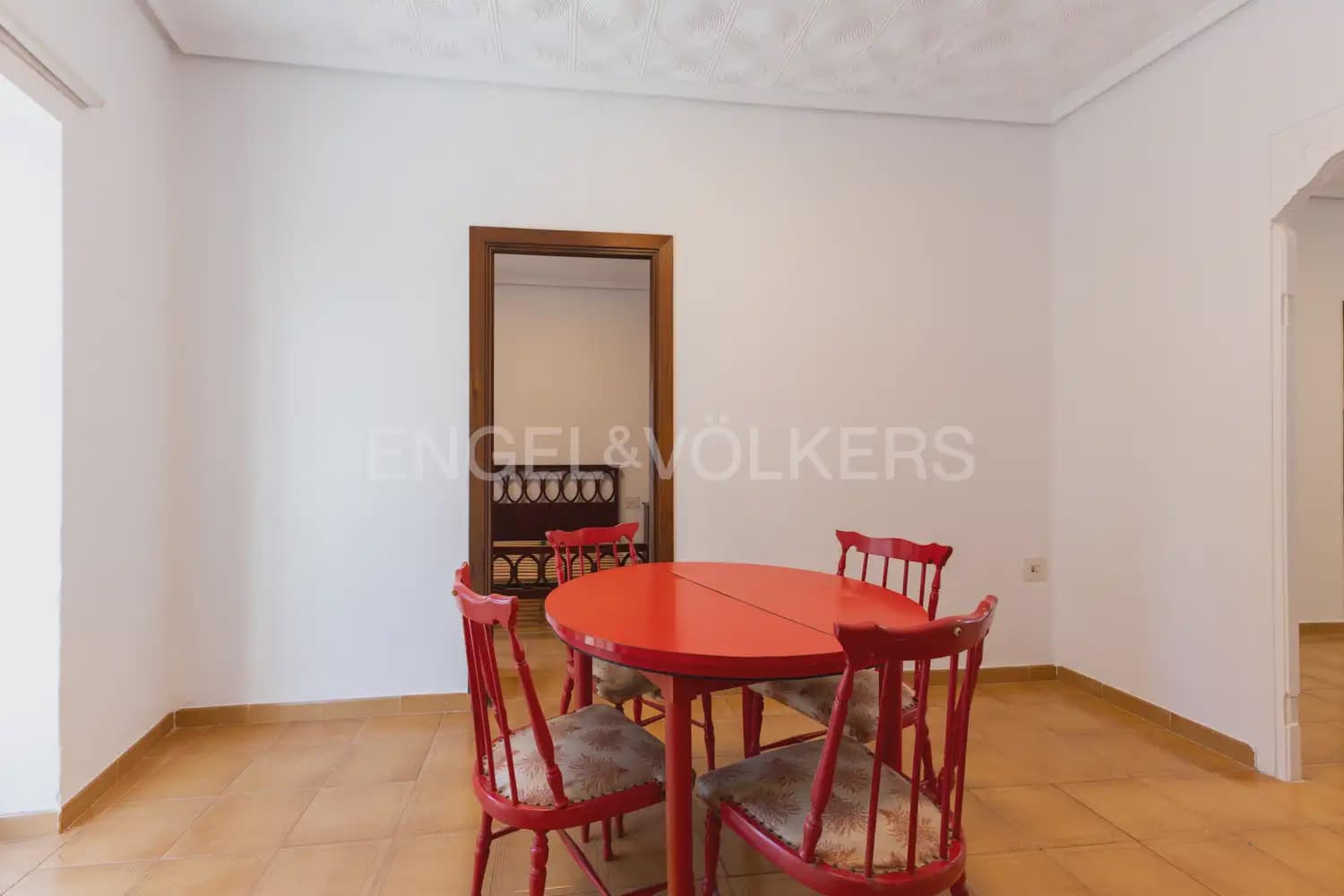 3 sovrum Lägenhet att hyra i Meliana - 1 050 € (Ref: 9948796)
