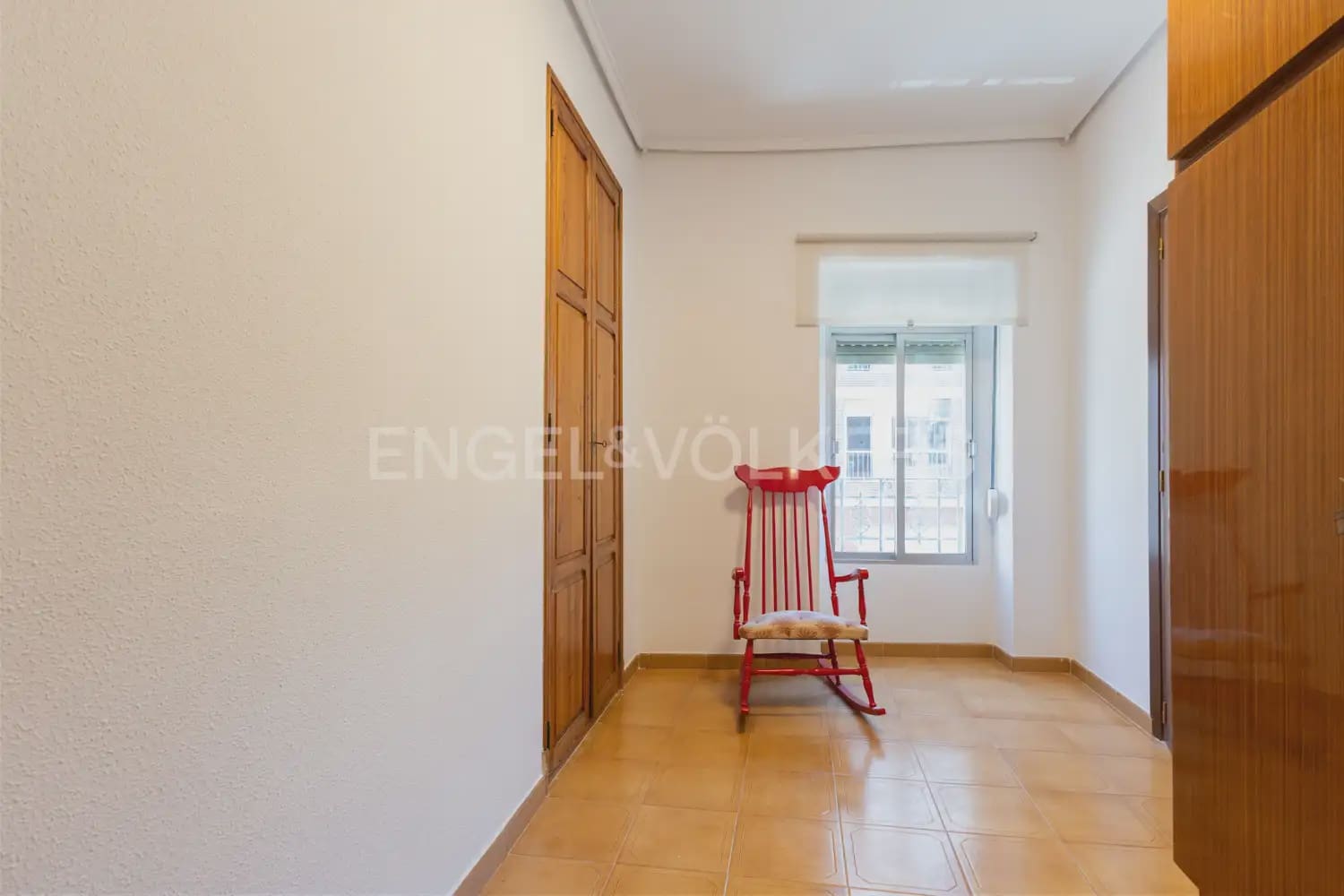 3 sovrum Lägenhet att hyra i Meliana - 1 050 € (Ref: 9948796)