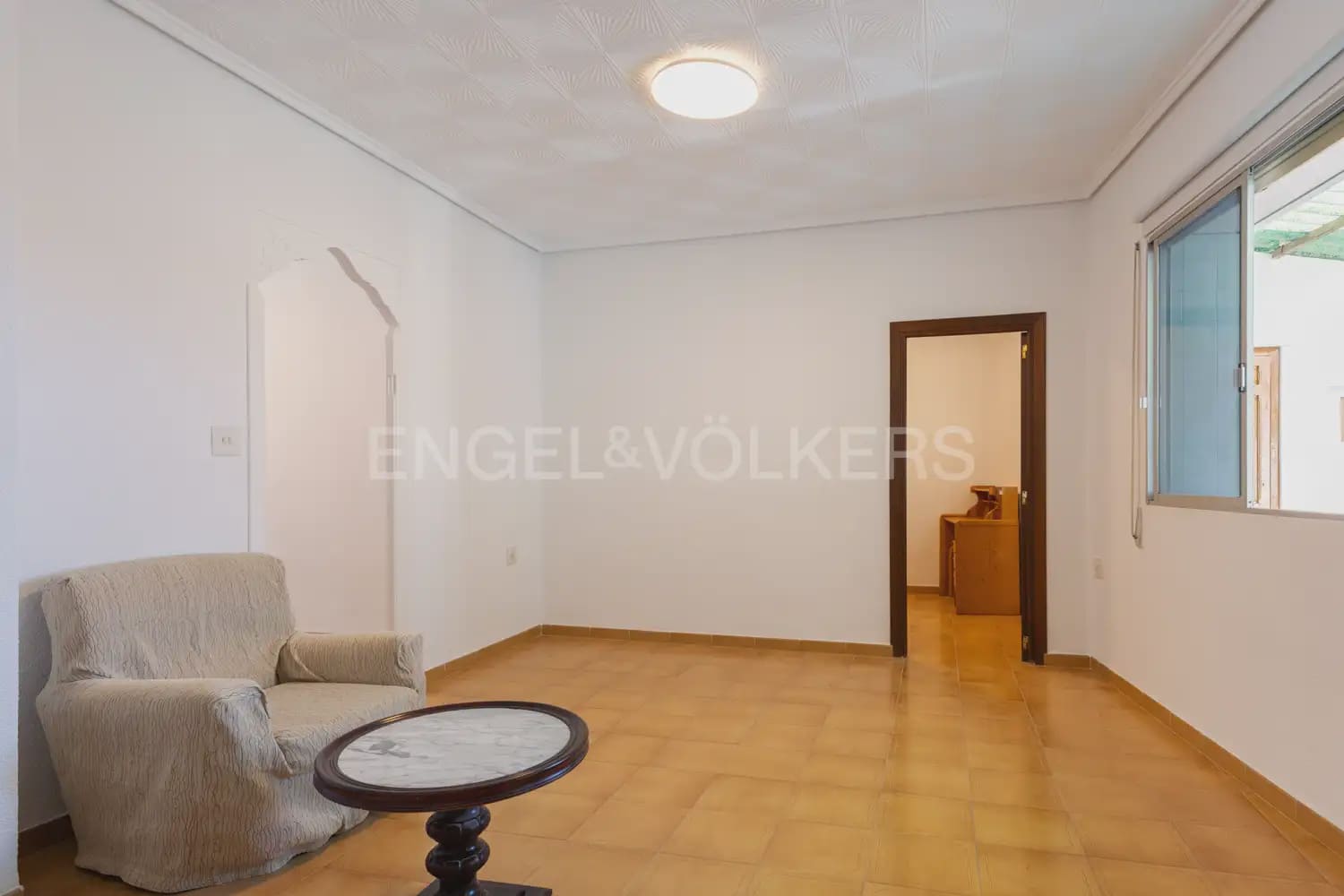 3 sovrum Lägenhet att hyra i Meliana - 1 050 € (Ref: 9948796)