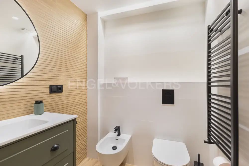 3 sovrum Hus att hyra i Godella med garage - 1 800 € (Ref: 9948870)