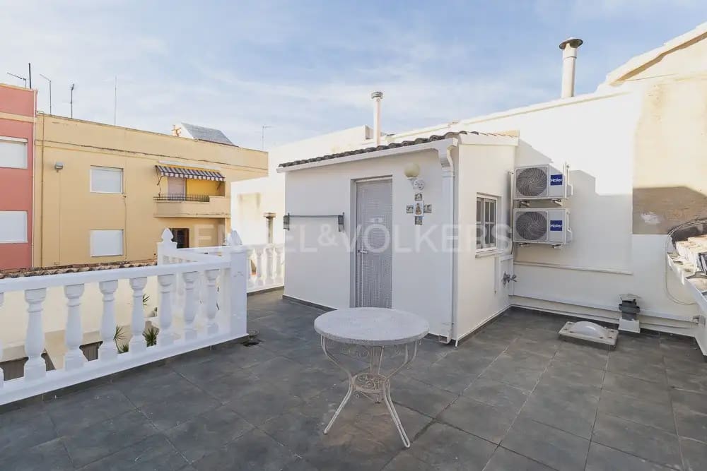 3 sovrum Hus att hyra i Godella med garage - 1 800 € (Ref: 9948870)