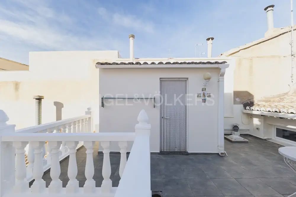3 sovrum Hus att hyra i Godella med garage - 1 800 € (Ref: 9948870)