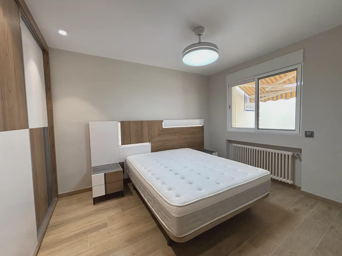 3 sovrum Hus att hyra i Godella med garage - 1 800 € (Ref: 9948870)