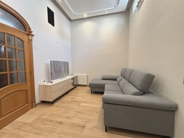 3 bedroom Townhouse for rent in Godella - € 1,800 (Ref: 9948870)