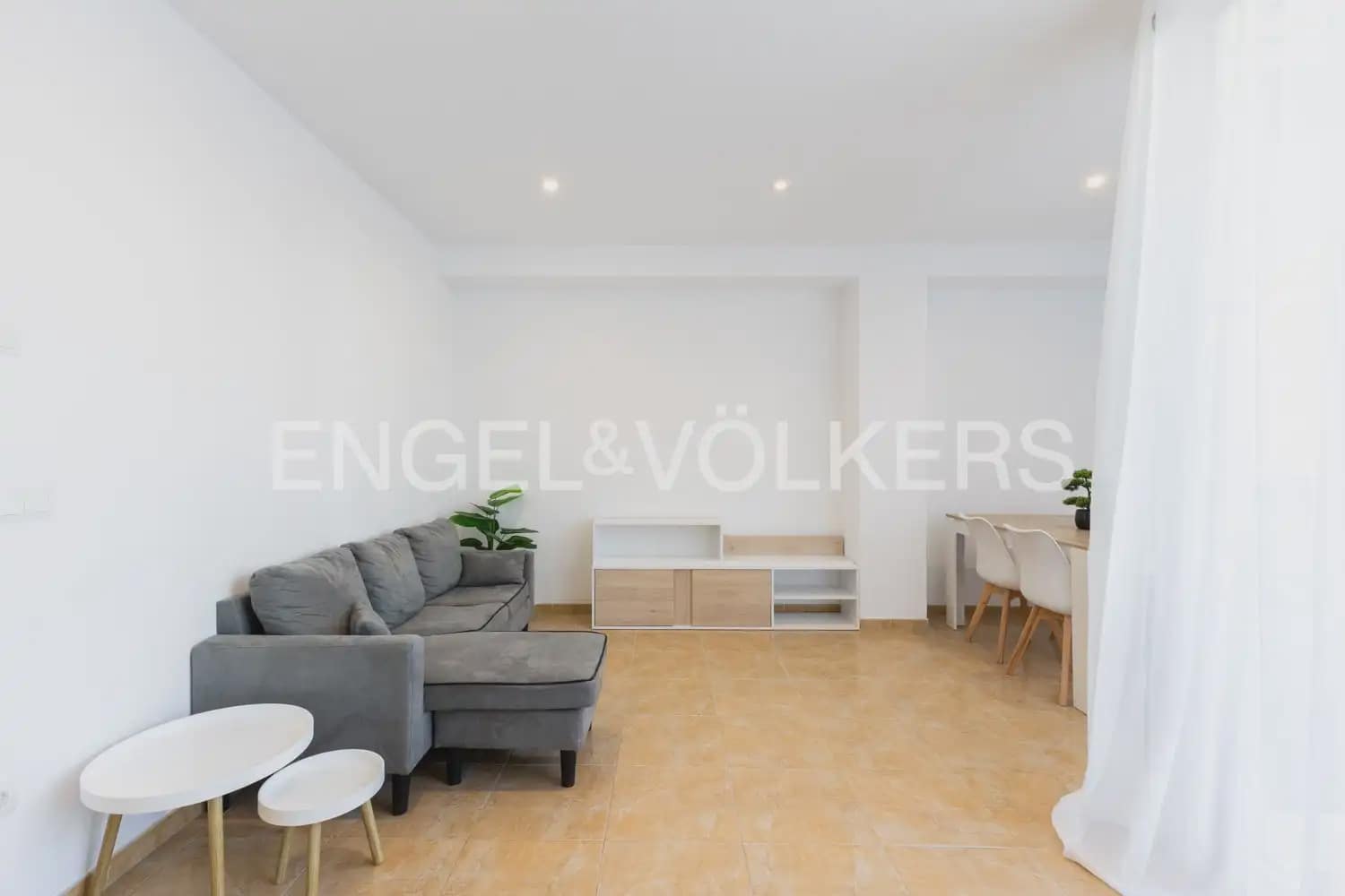 2 slaapkamer Flat te koop in Benicarlo met garage - € 130.000 (Ref: 9950229)