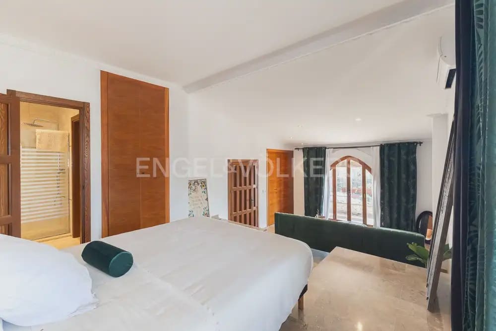 5 camera da letto Villa da affittare in Manises con piscina garage - 6.000 € (Rif: 9950231)
