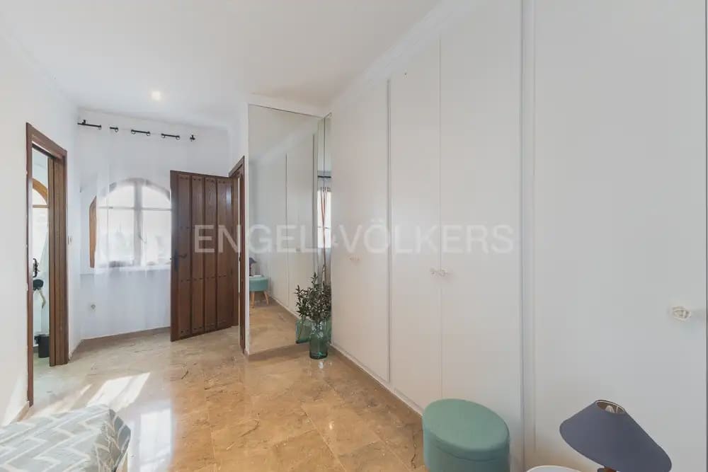 5 camera da letto Villa da affittare in Manises con piscina garage - 6.000 € (Rif: 9950231)