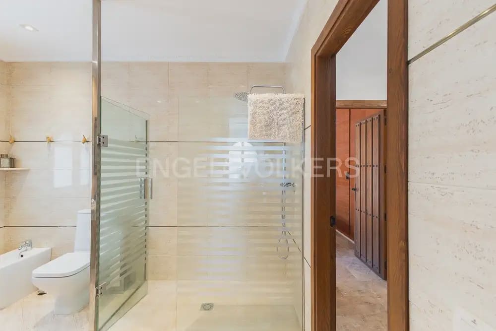 5 camera da letto Villa da affittare in Manises con piscina garage - 6.000 € (Rif: 9950231)