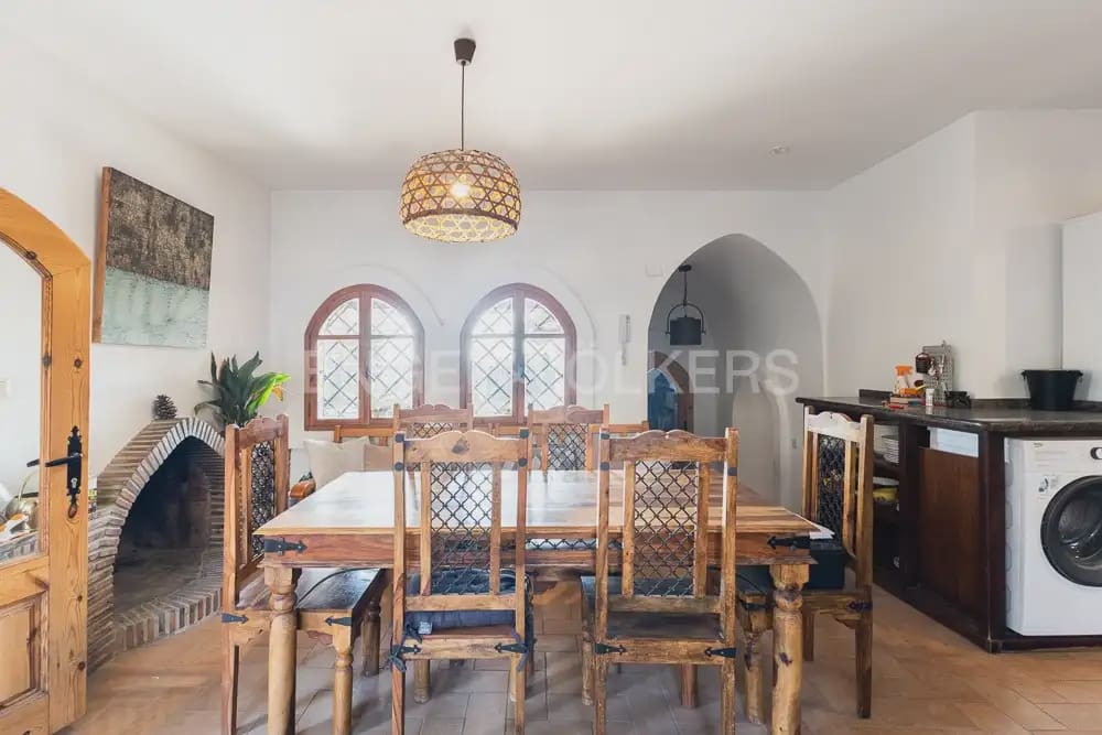 5 camera da letto Villa da affittare in Manises con piscina garage - 6.000 € (Rif: 9950231)