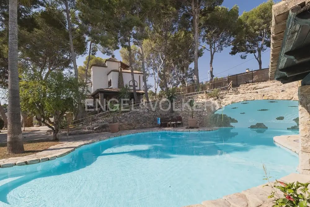 5 camera da letto Villa da affittare in Manises con piscina garage - 6.000 € (Rif: 9950231)