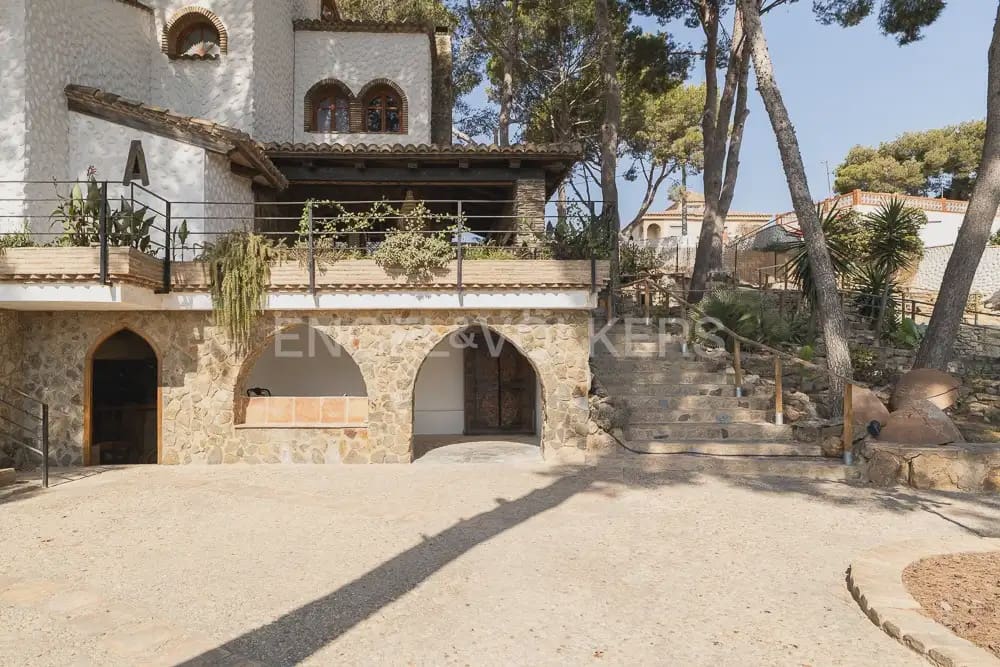 5 camera da letto Villa da affittare in Manises con piscina garage - 6.000 € (Rif: 9950231)