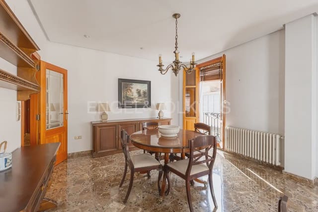 4 sypialnia Mieszkanie do wynajęcia w Carlet - 1 200 € (Ref: 9950423)