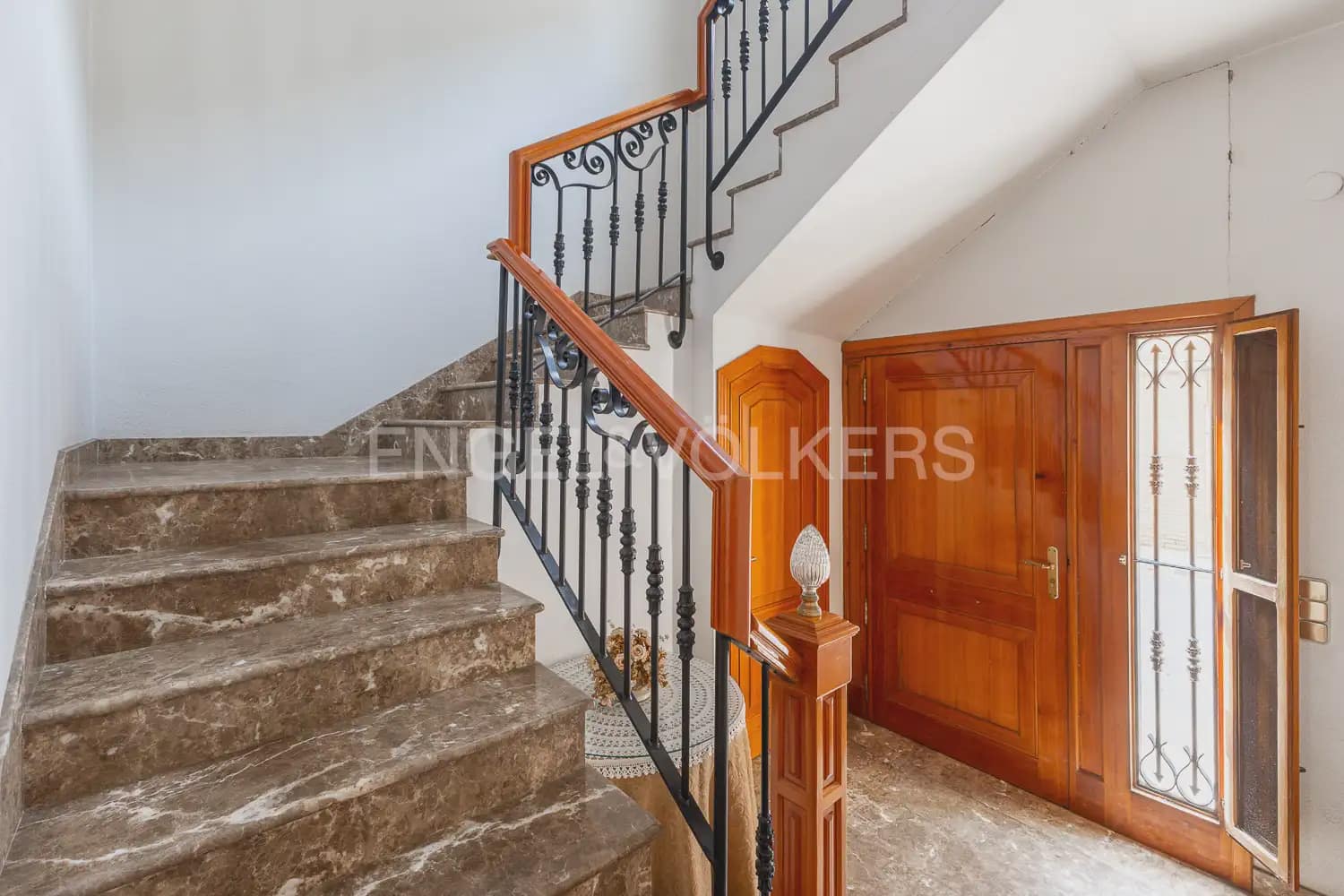 4 sypialnia Mieszkanie do wynajęcia w Carlet - 1 200 € (Ref: 9950423)