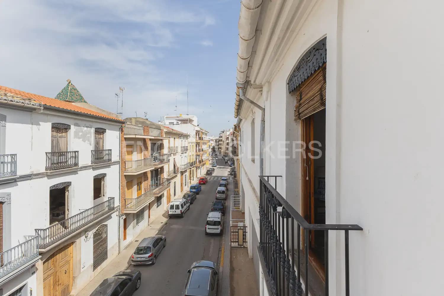 4 bedroom Flat for rent in Carlet - € 1,200 (Ref: 9950424)