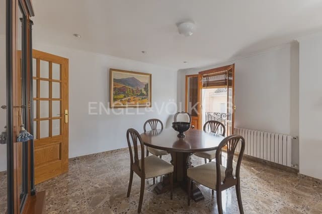 4 sypialnia Mieszkanie do wynajęcia w Carlet - 1 200 € (Ref: 9950424)