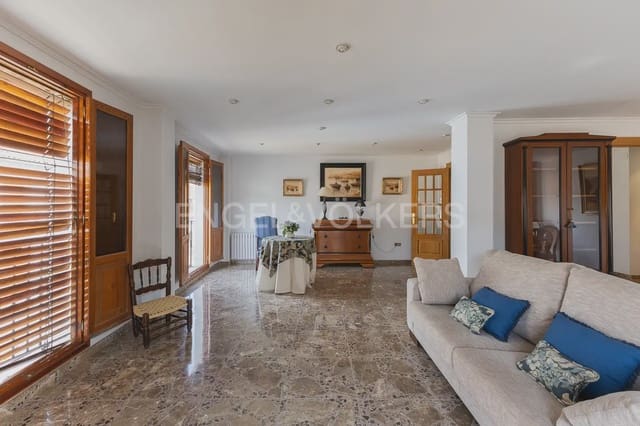 4 sypialnia Mieszkanie do wynajęcia w Carlet - 1 200 € (Ref: 9950424)