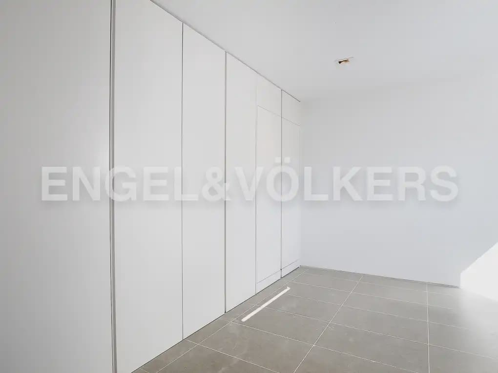 3 sovrum Takvåning att hyra i Valencia stad med garage - 3 300 € (Ref: 9950426)