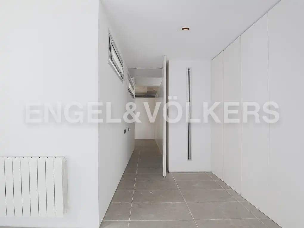 3 sovrum Takvåning att hyra i Valencia stad med garage - 3 300 € (Ref: 9950426)