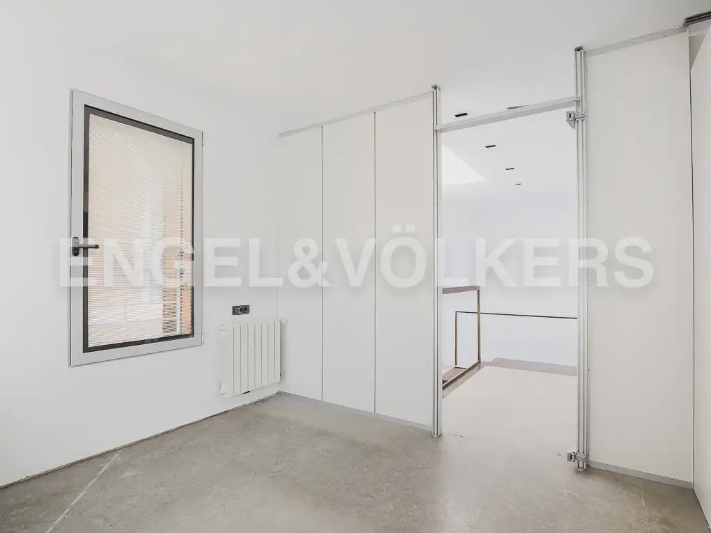3 sovrum Takvåning att hyra i Valencia stad med garage - 3 300 € (Ref: 9950426)