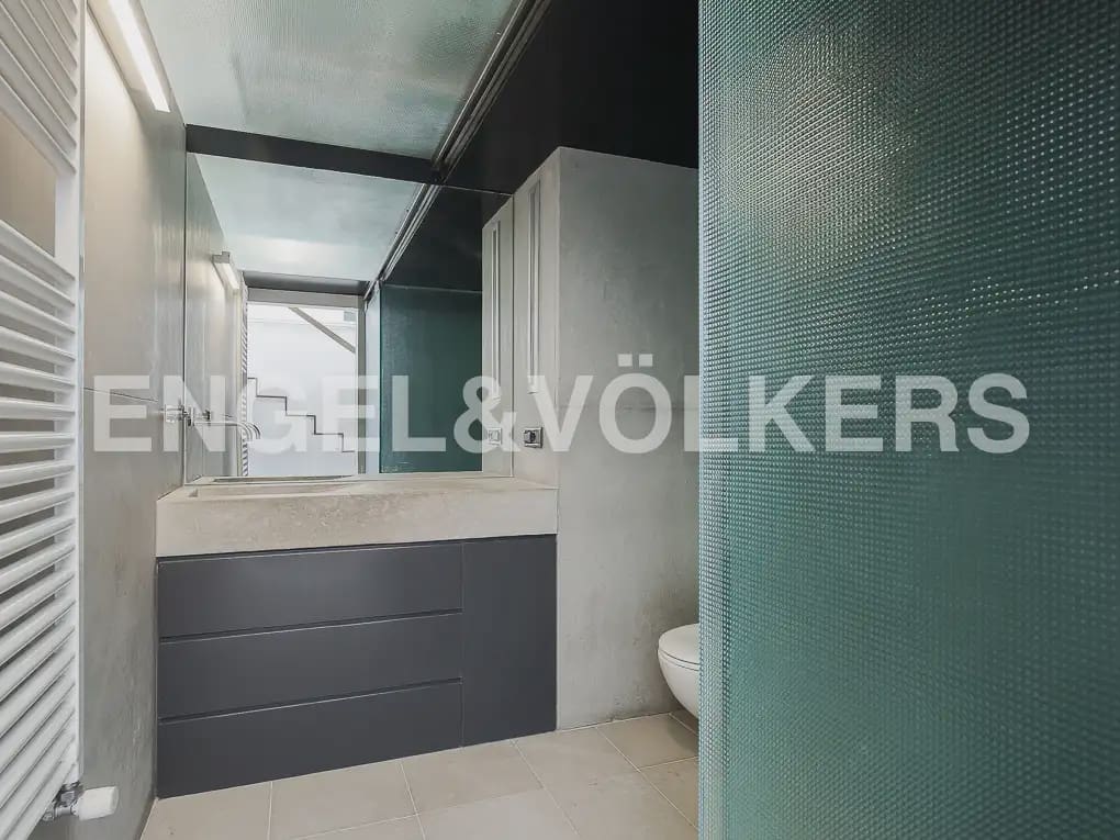 3 sovrum Takvåning att hyra i Valencia stad med garage - 3 300 € (Ref: 9950426)