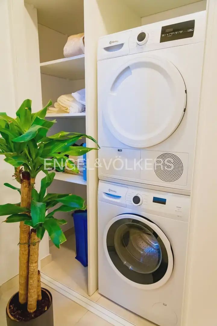 4 bedroom Flat for rent in Denia - € 2,200 (Ref: 9950427)
