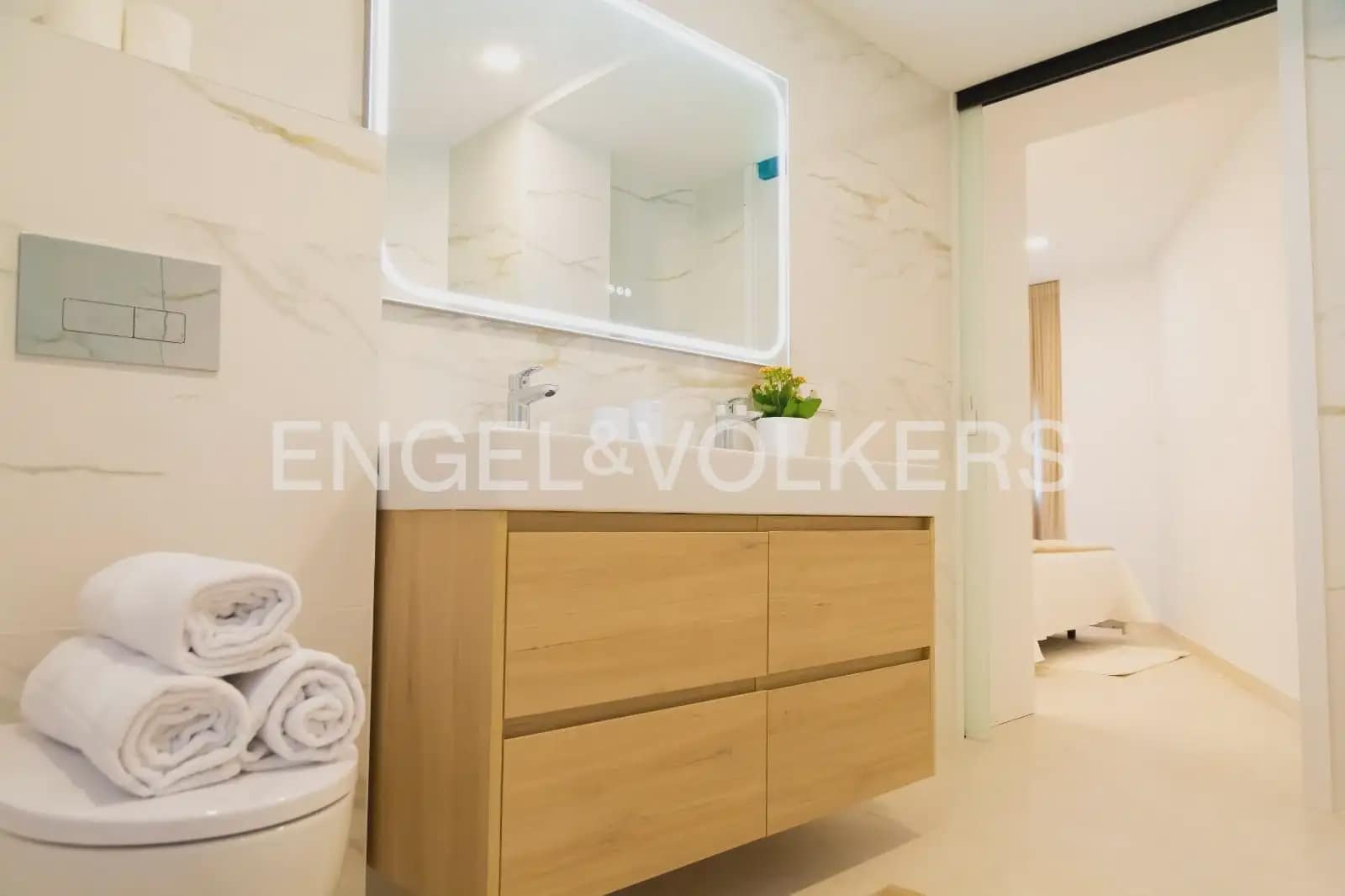 4 bedroom Flat for rent in Denia - € 2,200 (Ref: 9950427)