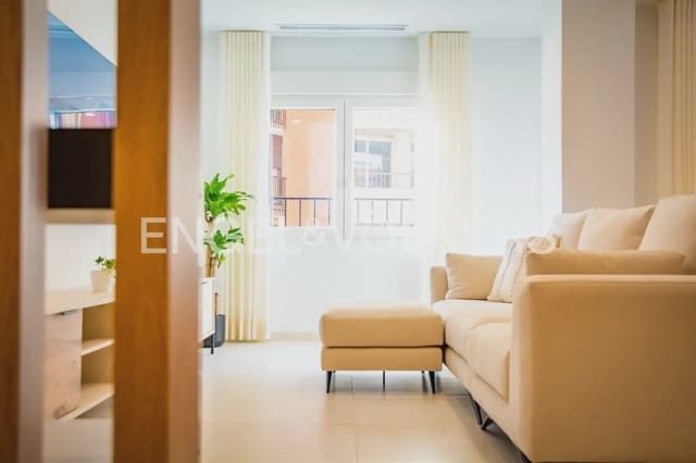 4 sypialnia Mieszkanie do wynajęcia w El Puerto, Dénia - 2 200 € (Ref: 9950427)