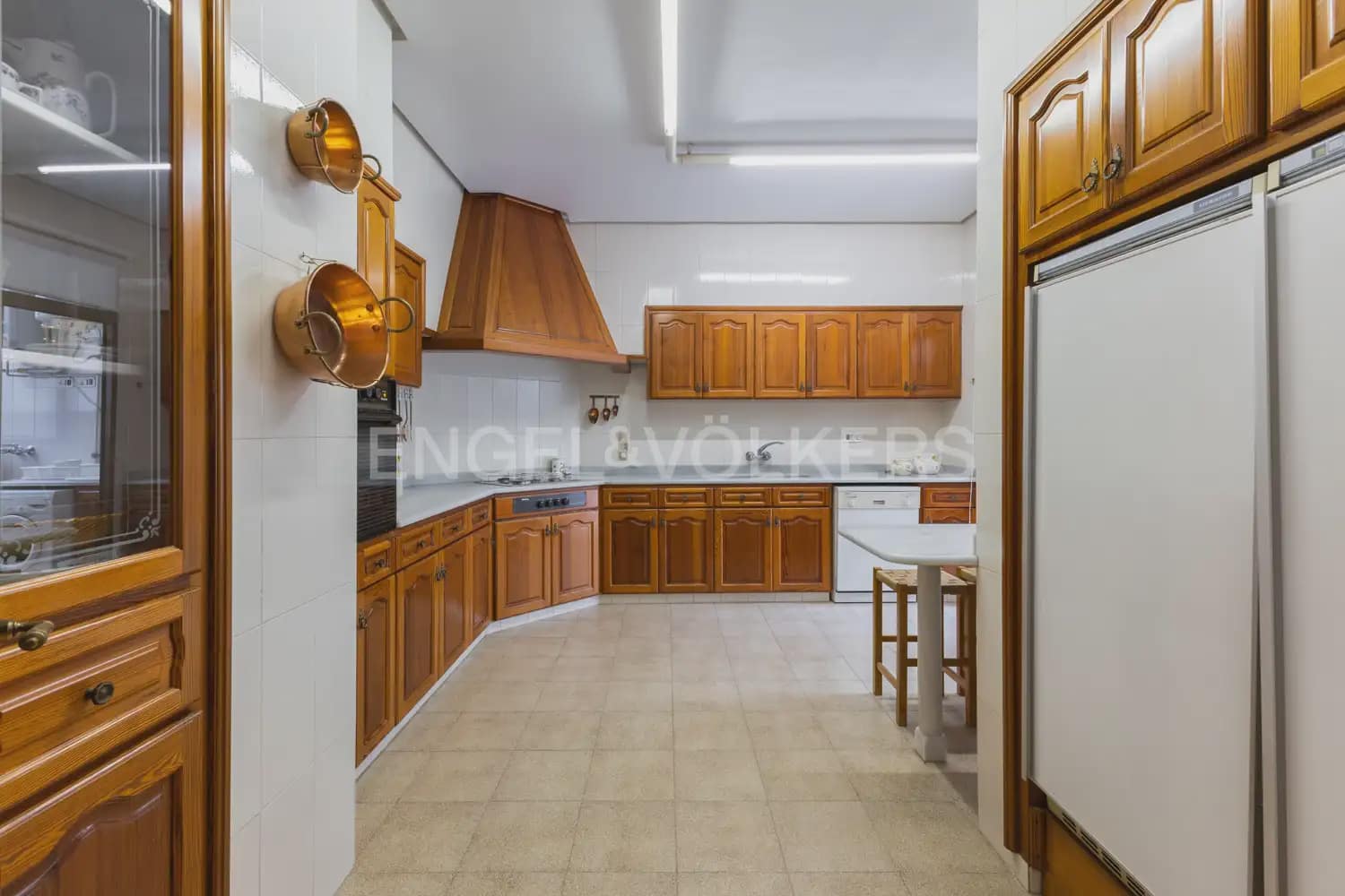 4 makuuhuone Asunto vuokrattavana paikassa Carlet - 1 700 € (Ref: 9950580)