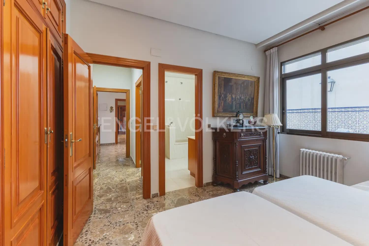 4 makuuhuone Asunto vuokrattavana paikassa Carlet - 1 700 € (Ref: 9950580)