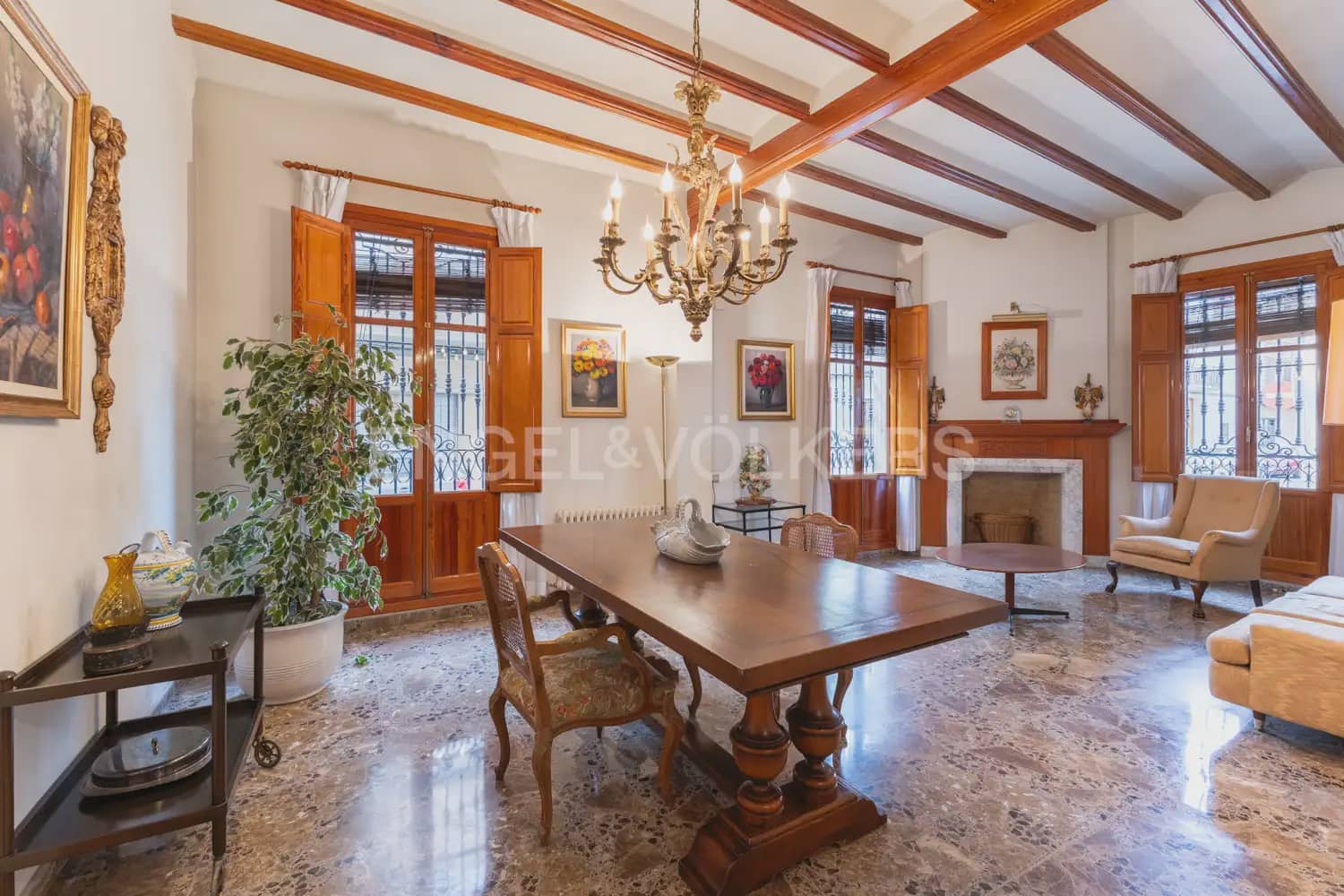 4 makuuhuone Asunto vuokrattavana paikassa Carlet - 1 700 € (Ref: 9950580)