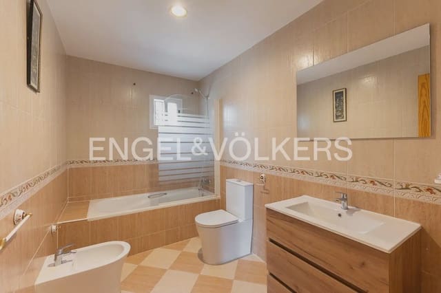 3 Zimmer Villa zu vermieten in Algar de Palancia mit Pool Garage - 2.600 € (Ref: 9950661)