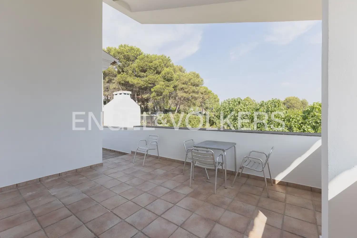 3 sypialnia Willa do wynajęcia w Algar de Palancia z basenem garażem - 2 600 € (Ref: 9950661)