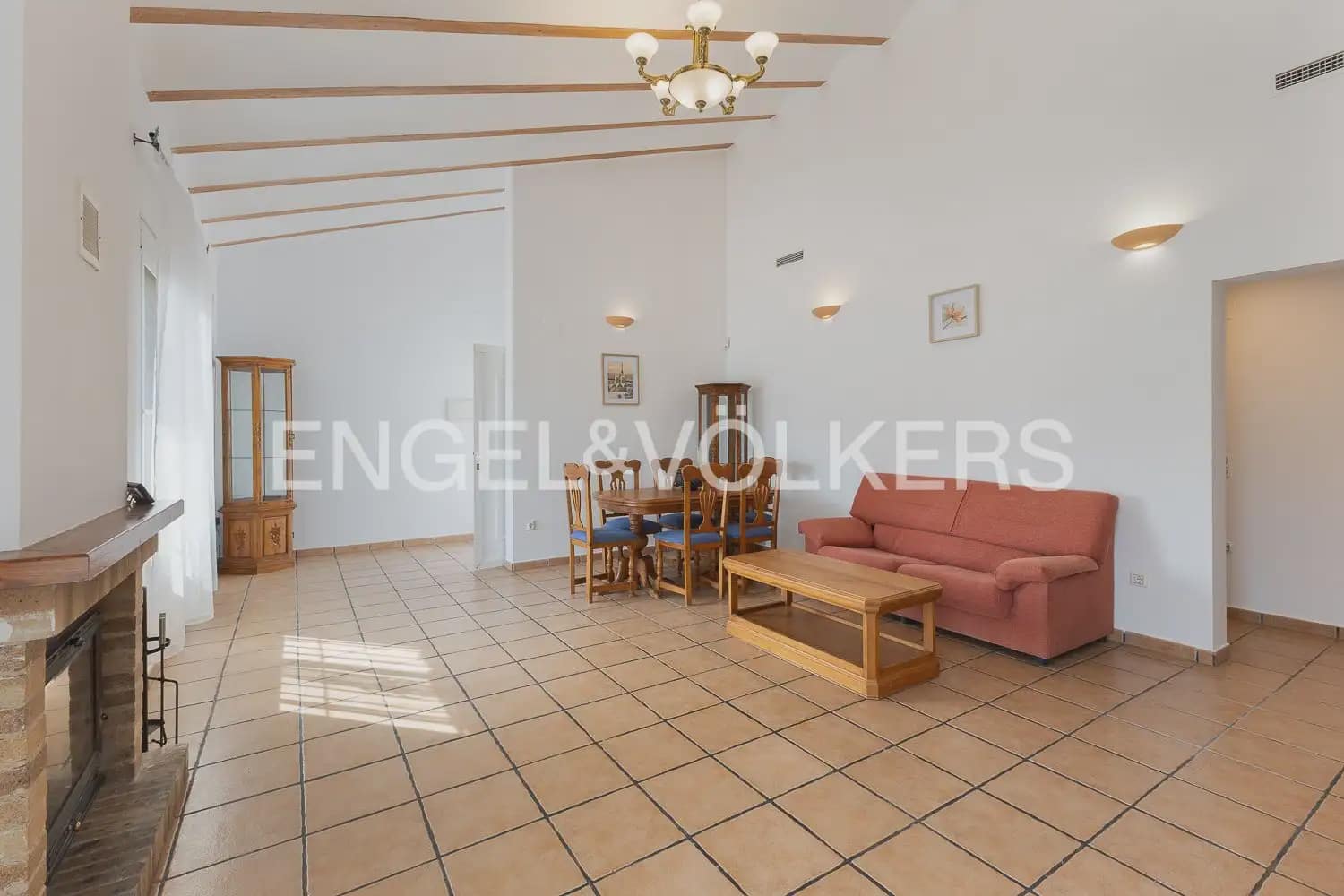 3 sypialnia Willa do wynajęcia w Algar de Palancia z basenem garażem - 2 600 € (Ref: 9950661)
