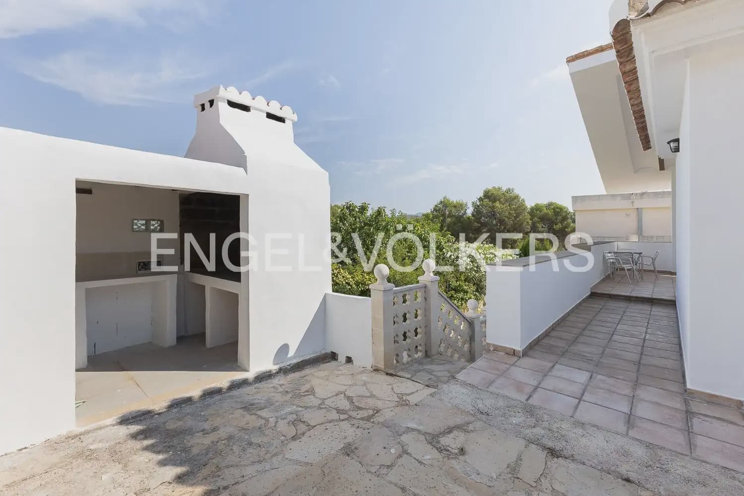 3 sypialnia Willa do wynajęcia w Algar de Palancia z basenem garażem - 2 600 € (Ref: 9950661)