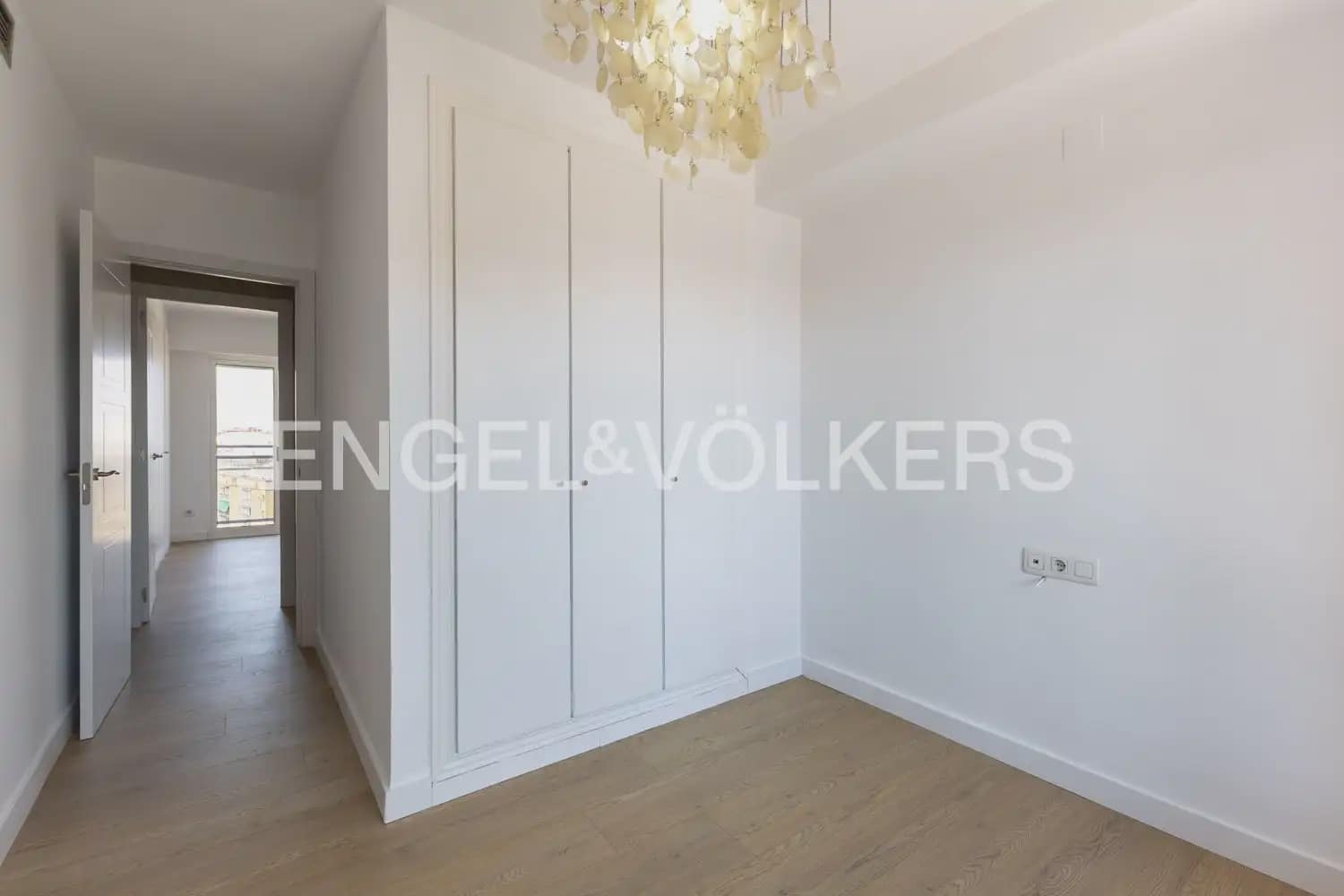 3 sypialnia Mieszkanie na sprzedaż w Miasto Walencja z garażem - 420 000 € (Ref: 9952865)