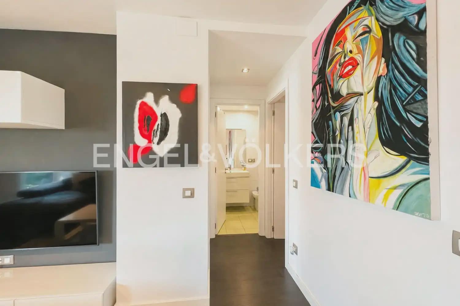 Piso de 2 habitaciones en Paterna en alquiler con garaje - 1.500 € (Ref: 9952937)