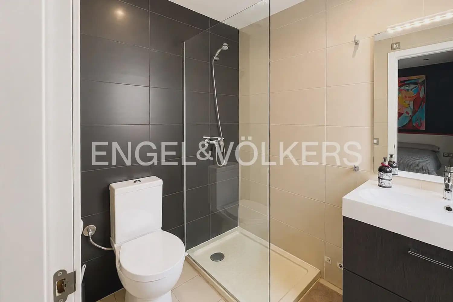 Piso de 2 habitaciones en Paterna en alquiler con garaje - 1.500 € (Ref: 9952937)