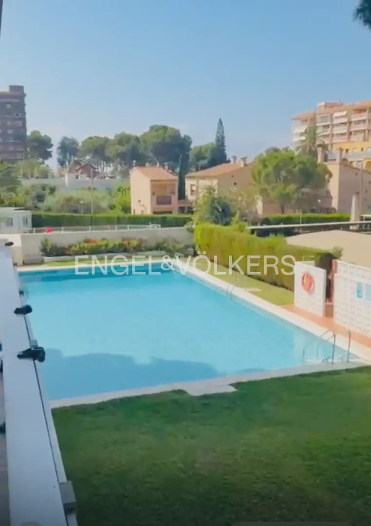 4 slaapkamer Flat te koop in Benicassim met garage - € 380.000 (Ref: 9953155)