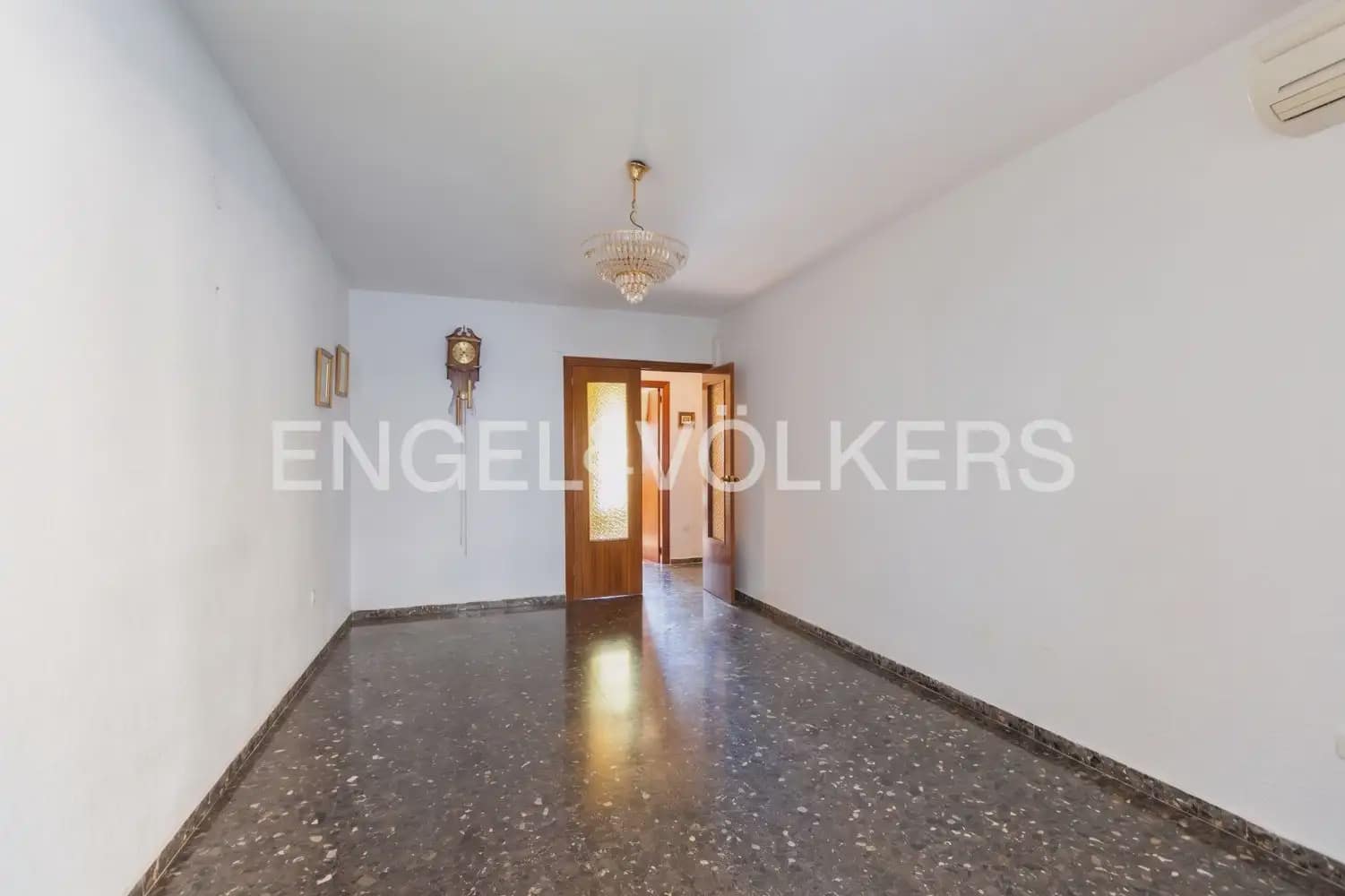 4 slaapkamer Flat te koop in Benicassim met garage - € 380.000 (Ref: 9953155)