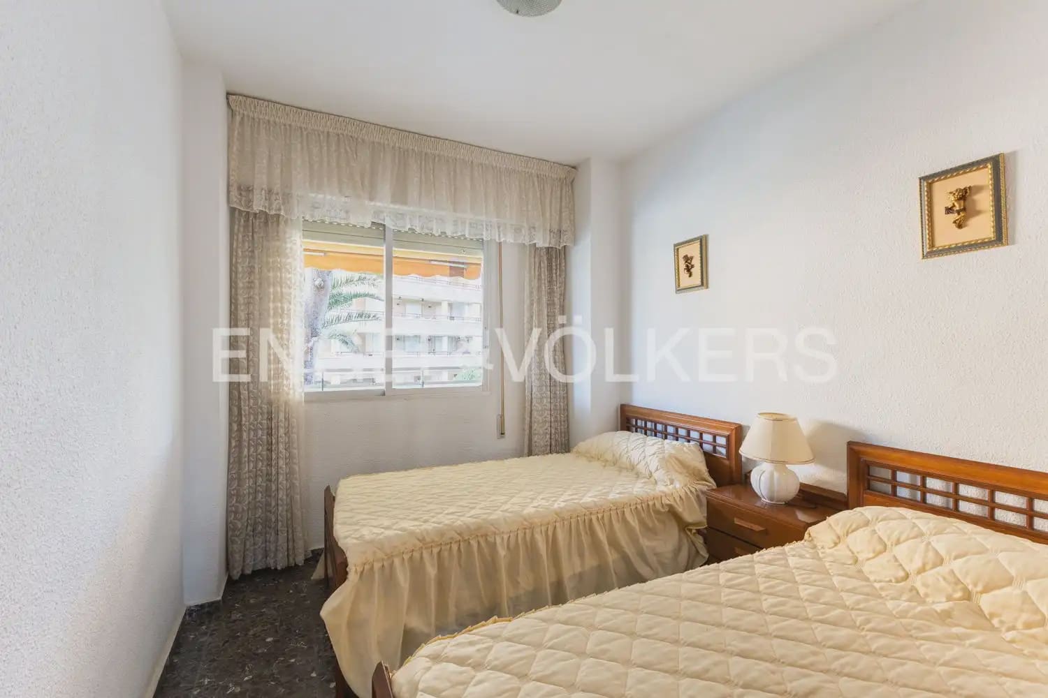 4 slaapkamer Flat te koop in Benicassim met garage - € 380.000 (Ref: 9953155)
