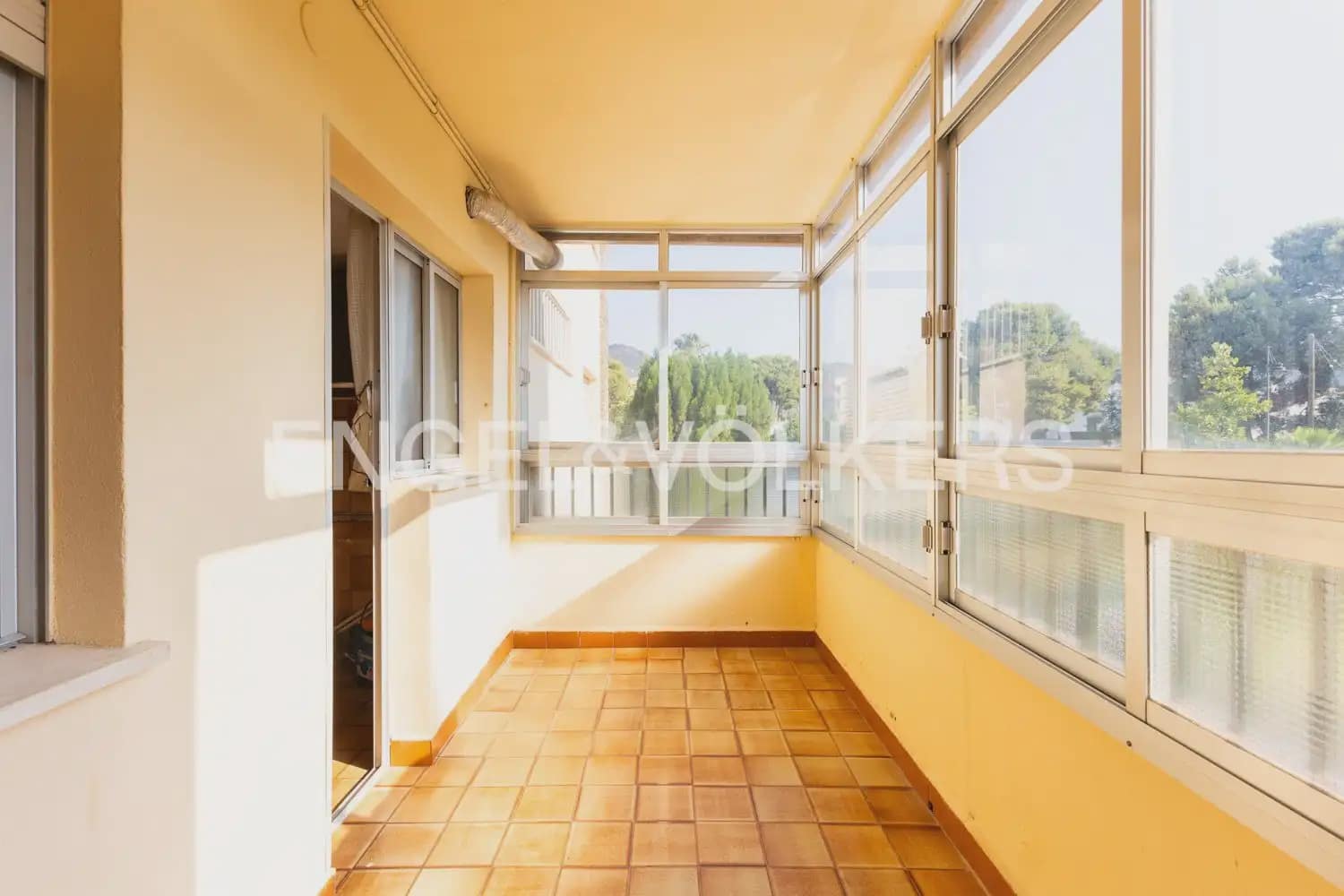 4 slaapkamer Flat te koop in Benicassim met garage - € 380.000 (Ref: 9953155)