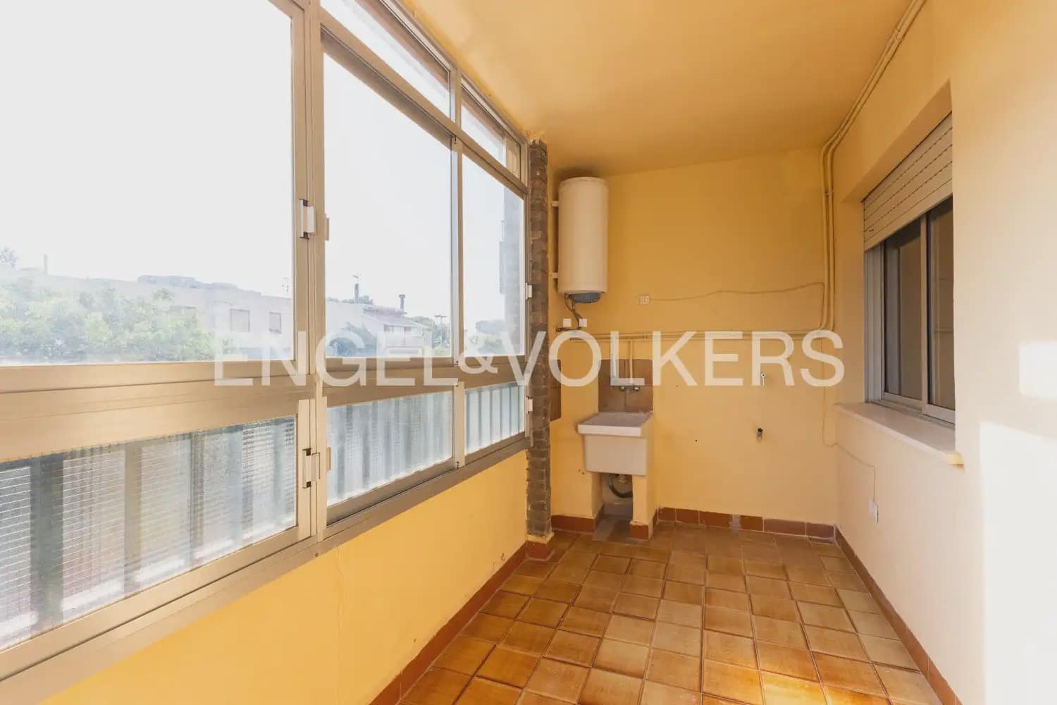 4 slaapkamer Flat te koop in Benicassim met garage - € 380.000 (Ref: 9953155)