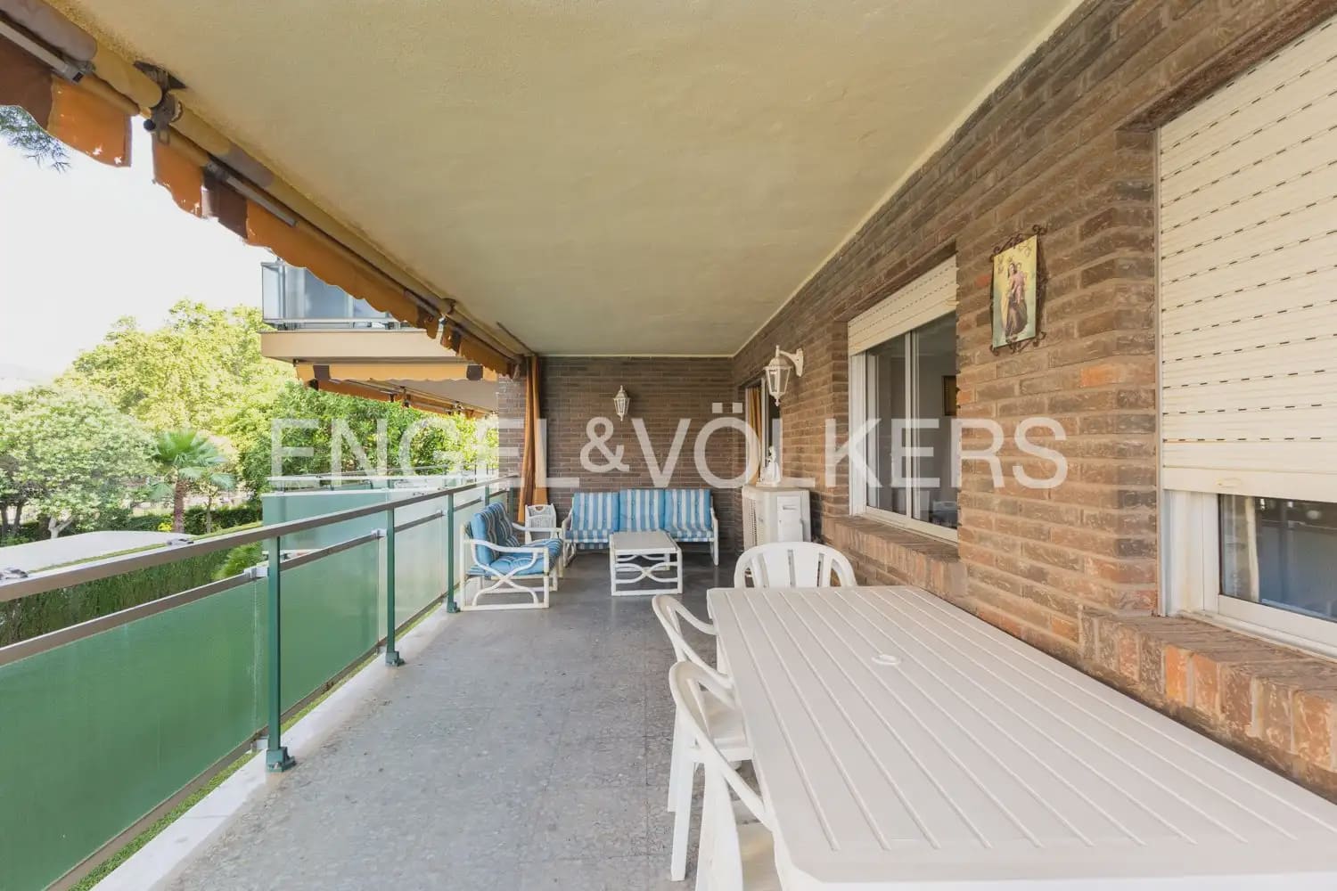 4 slaapkamer Flat te koop in Benicassim met garage - € 380.000 (Ref: 9953155)